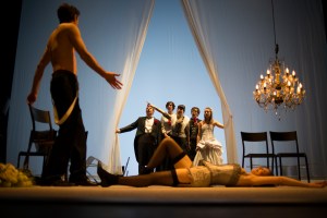 p.15_Un fil +á la patte_Compagnie Viva @ Anthony Magnier