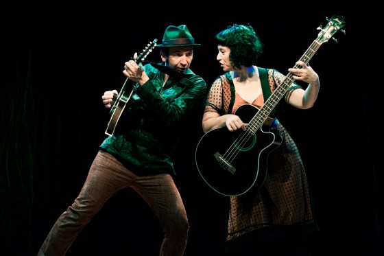 peau-neuve-photo-de-scne-par-eric-vernazobre